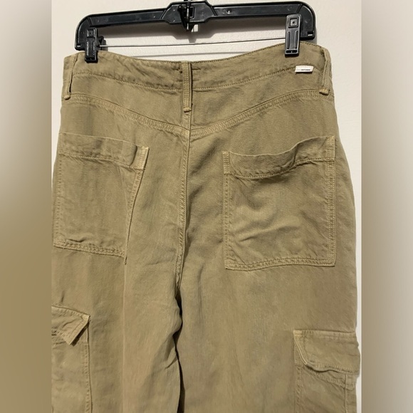 MOTHER The Private Cargo Sneak Jeans Size 32 in Olive Green - Picture 9 of 13